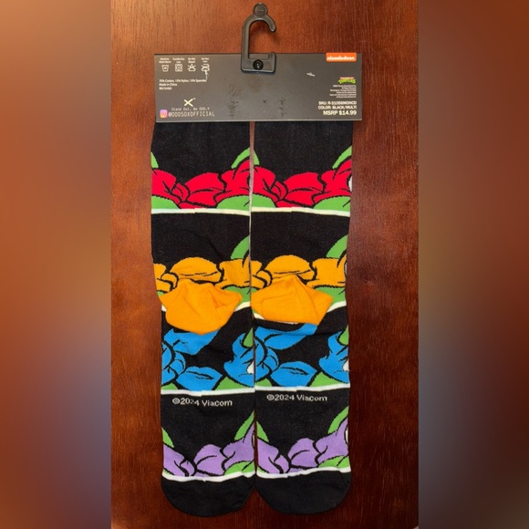TEENAGE MUTANT NINJA TURTLES ODD SOX NOVELTY CREW SOCKS NWT MEN’S SHOE SIZE 6-13 - Picture 2 of 2